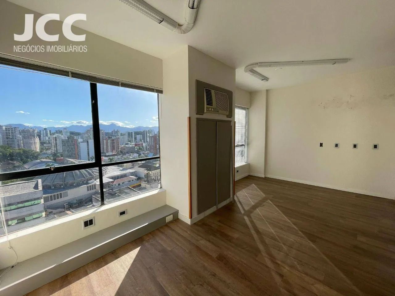 Sala à venda, 41 m² por R$ 200.000,00 - Centro - Joinville/SC - Foto 3