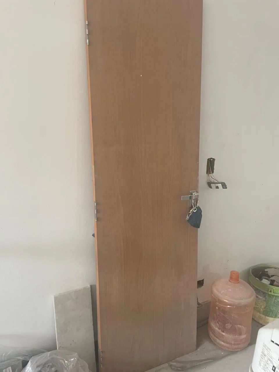 Porta Lisa - Curupixá 2.10x0,62 c/ Maçaneta e Dobradiças  - Foto 4