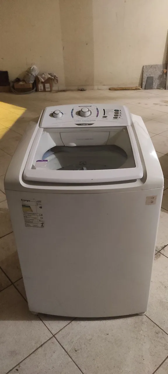 Máquina de Lavar Electrolux 13 KG
