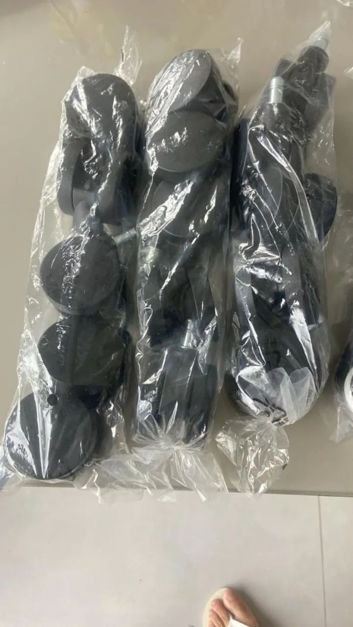 Roda de cadeira giratória