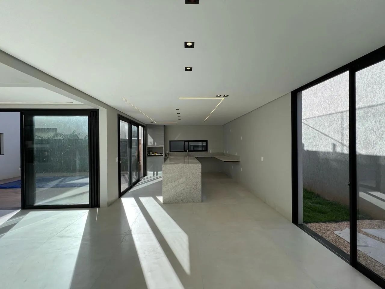 Casa Sobrado no Jardins Capri  - Foto 12