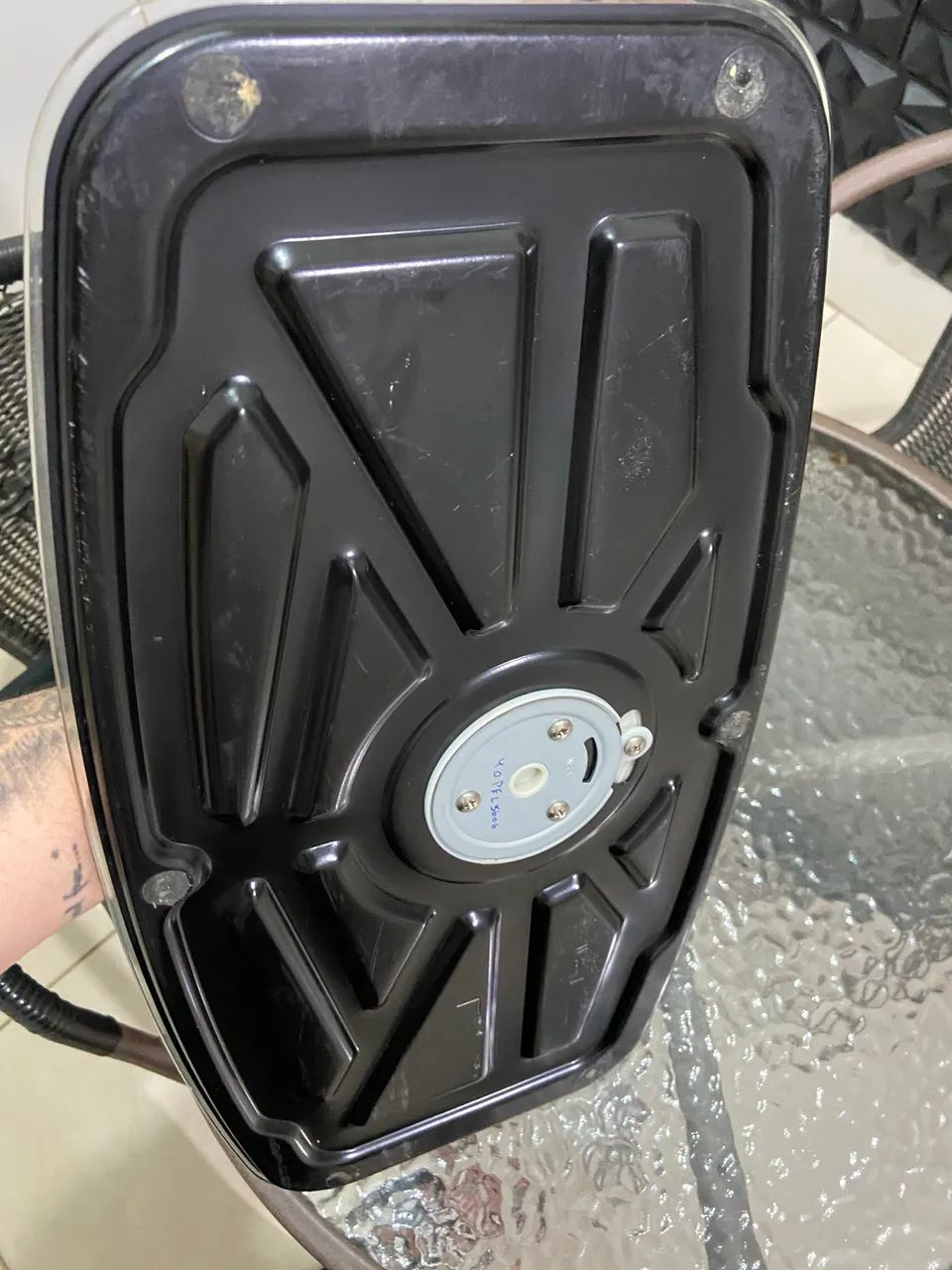 Base de Vidro Completa com Pino para TV Philips 40PFL5606D/78 - Foto 5