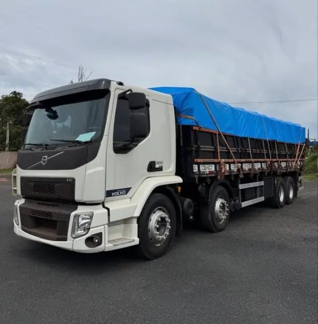 Volvo vm 360 8x2 2024 Graneleiro  - Foto 3
