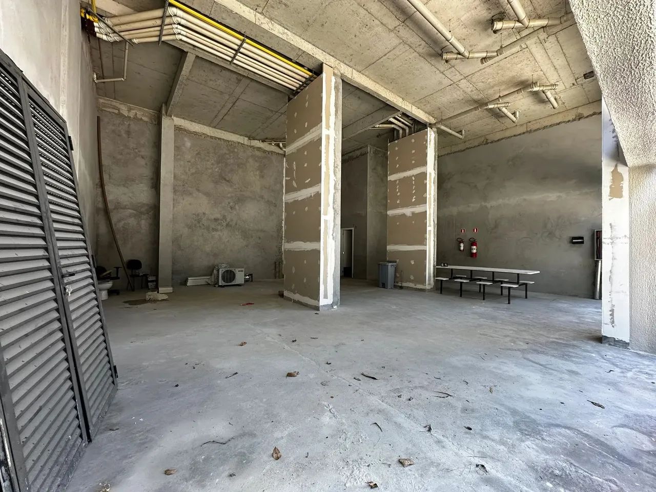 SALA COMERCIAL/LOJA PARA VENDA E PARA ALUGAR NA PARADA INGLESA! - Foto 2