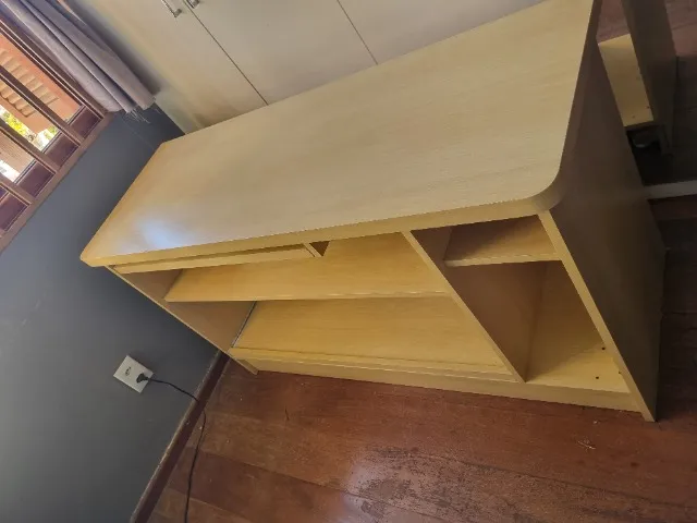 Escrivaninha / mesa escritório