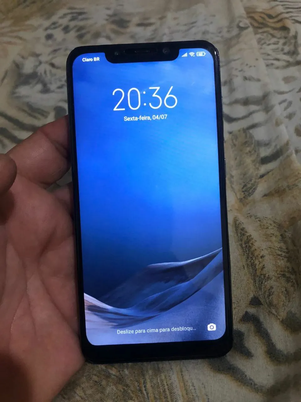 Xiaomi poco F1 128gb 6gb de ram