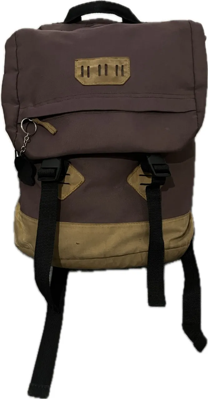 Mochila marrom com detalhes bege