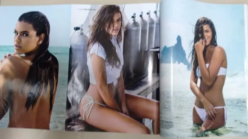 Revista VIP, Bruna Marquezine, com poster grande. Edição especial, com várias fotos dela. - Foto 3