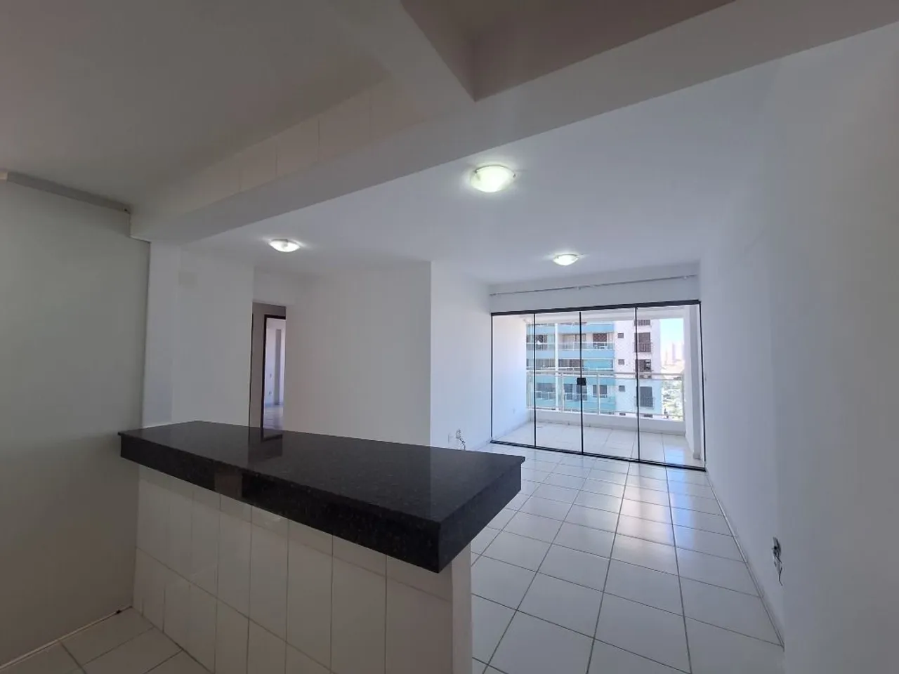 Apartamento de 82,00 m² com 03 quartos sendo 01 suíte para alugar por R$ 3.200/mensais no
