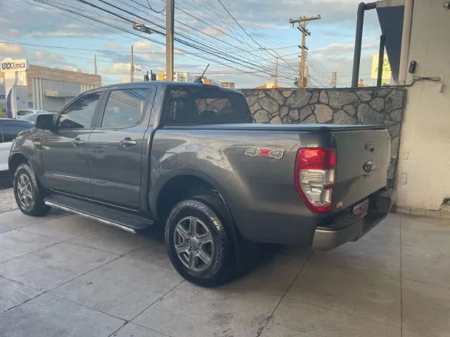 Ford RANGER XLS 2.2 4X4 CD 2023 DIESEL Automática - Único Dono!!! - Foto 4