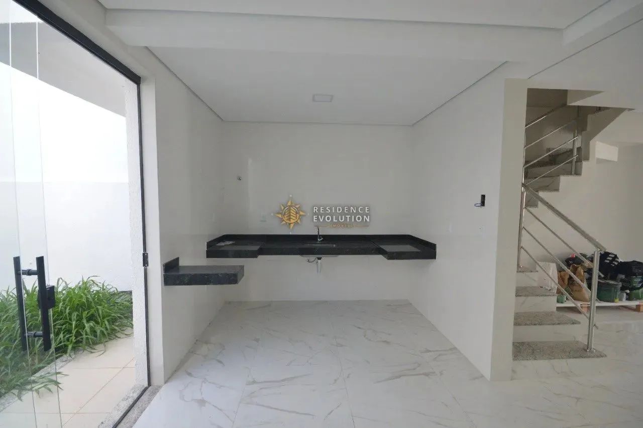 Casa no Bairro Santa Rosa 03 quartos, suíte, 02 vagas - Foto 4