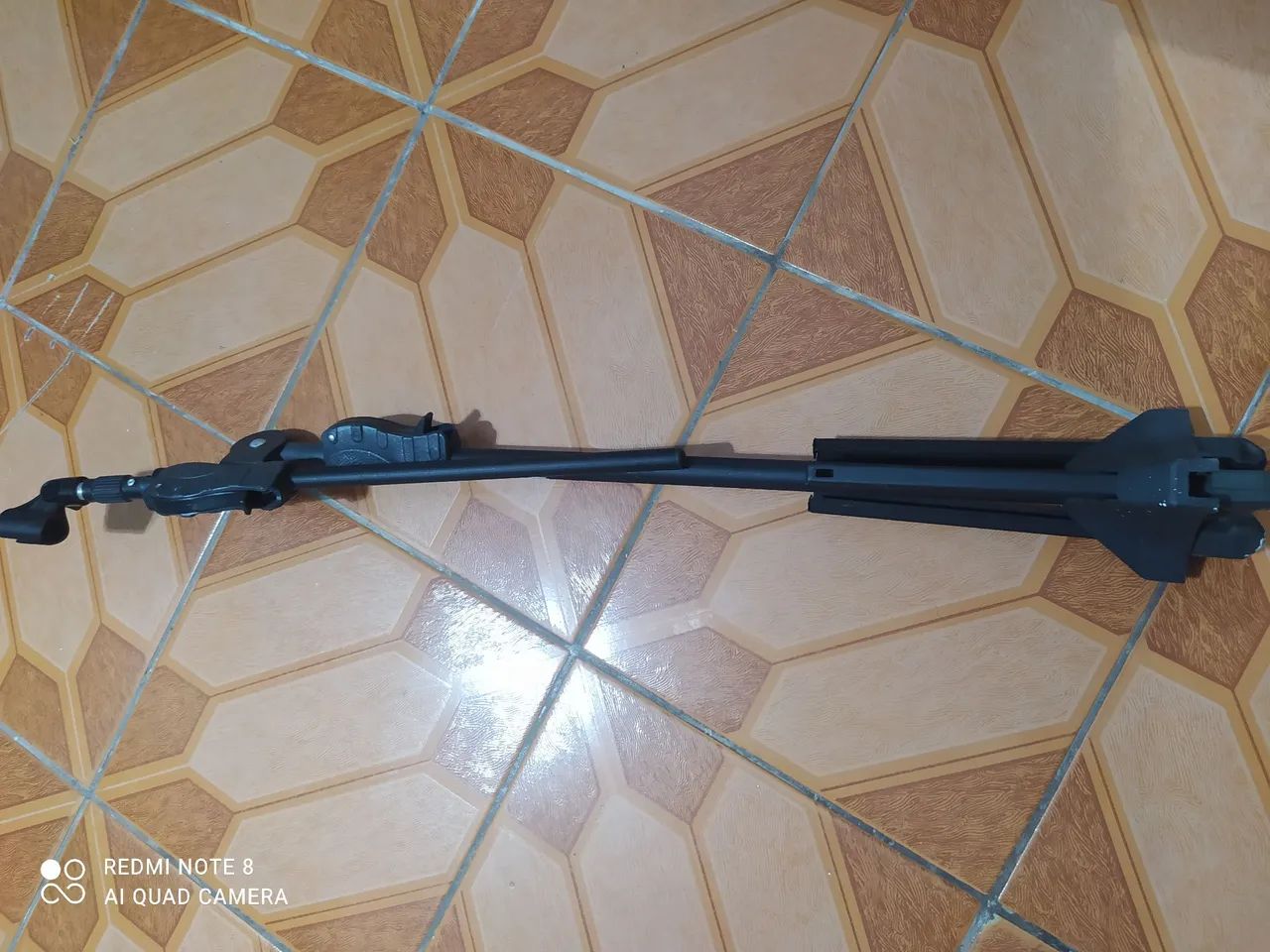 Microphone Kit, Cable, and Stand.64419090046211121