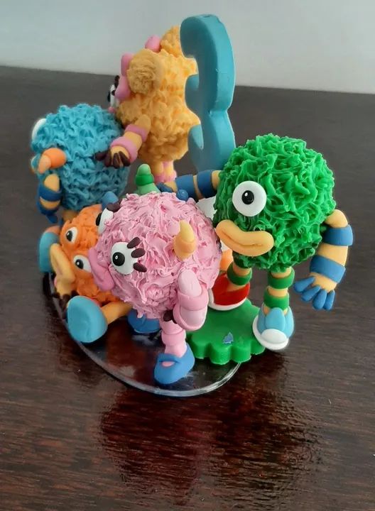 Vela de biscuit Momonstros - Foto 5