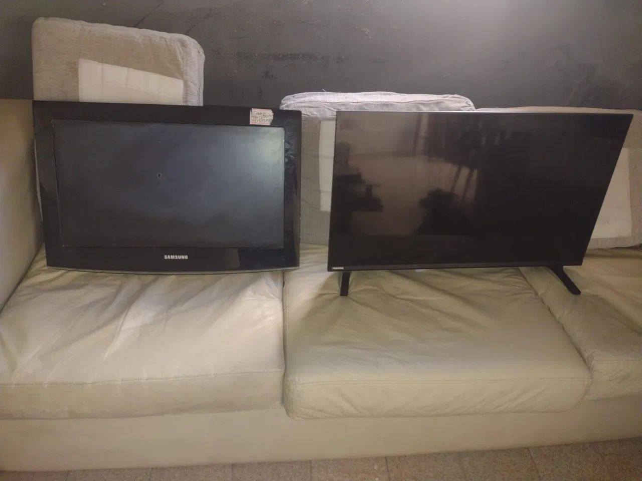 TVs Samsung e Toshiba defeito 