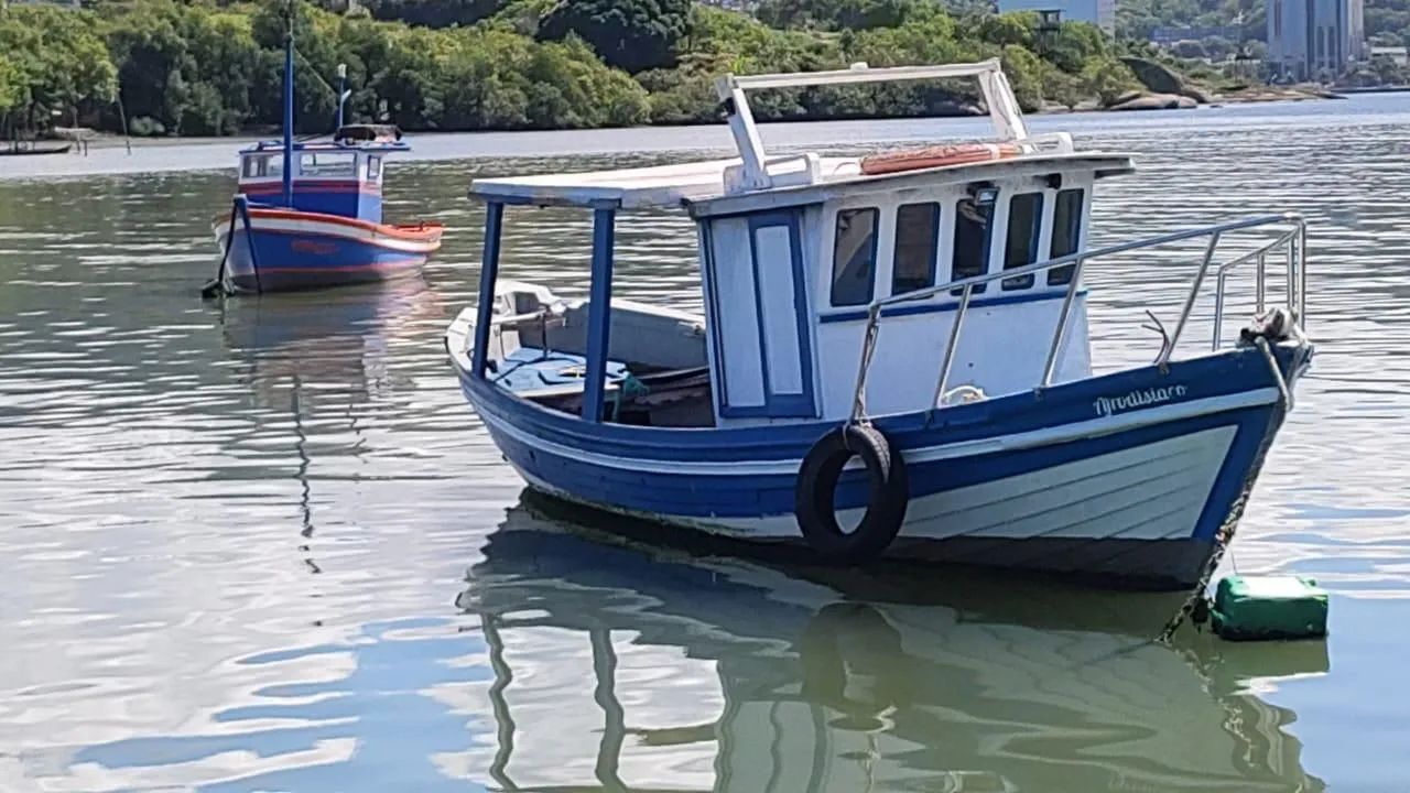 Barco baleiera toda em fibra  - Foto 3