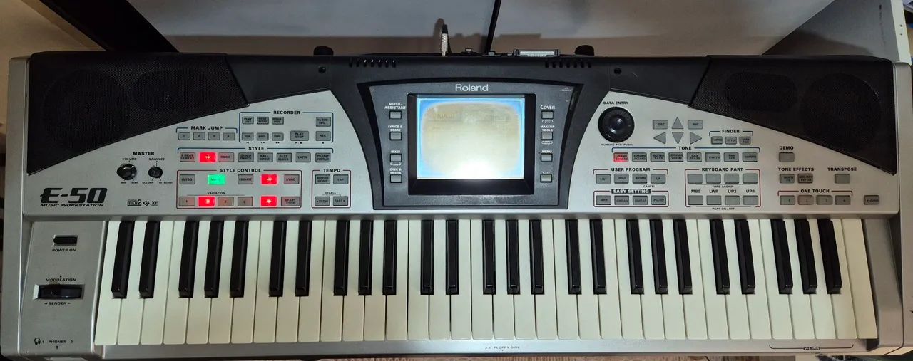 Teclado Roland E-50 (Workstation) - Foto 4