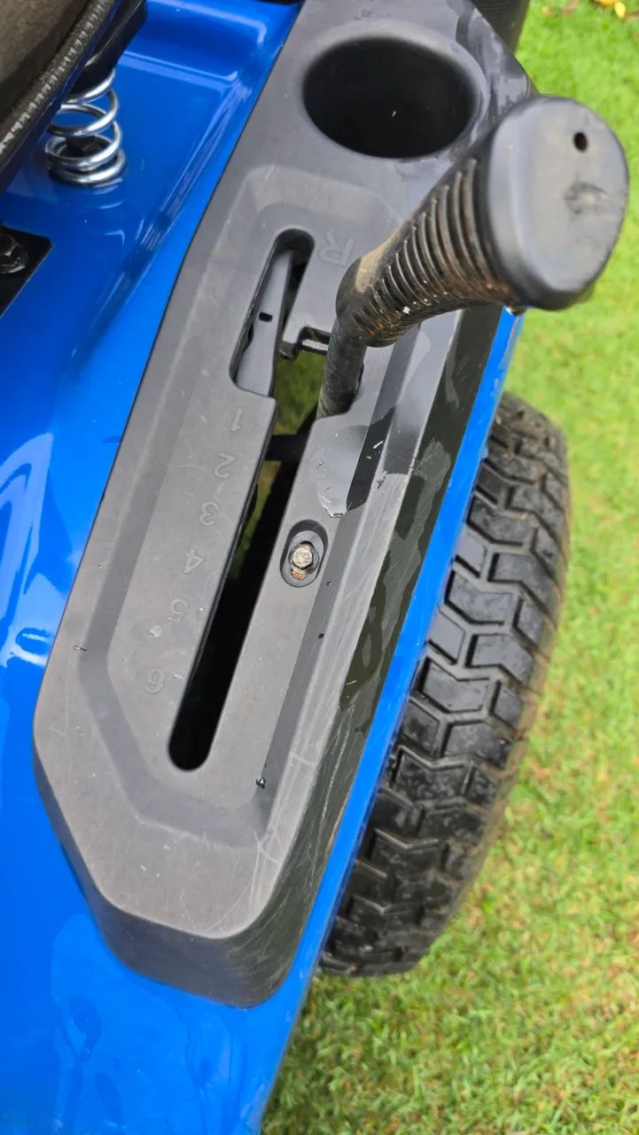 Trator de grama Tekna 42 polegadas - Foto 6