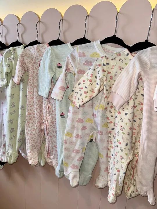 Lote com 12 MACACÕES - Enxoval dos Sonhos! (CARTERS**) - Foto 2