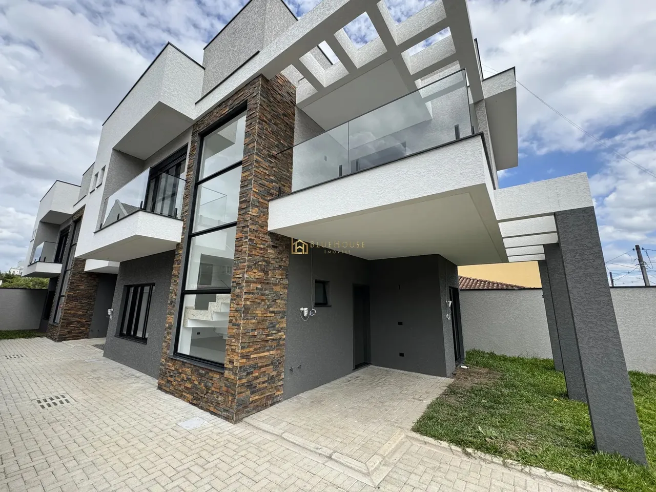SOBRADO EM CONDOMÍNIO em CURITIBA - PR, PORTÃO-R$ 1.370.000,00