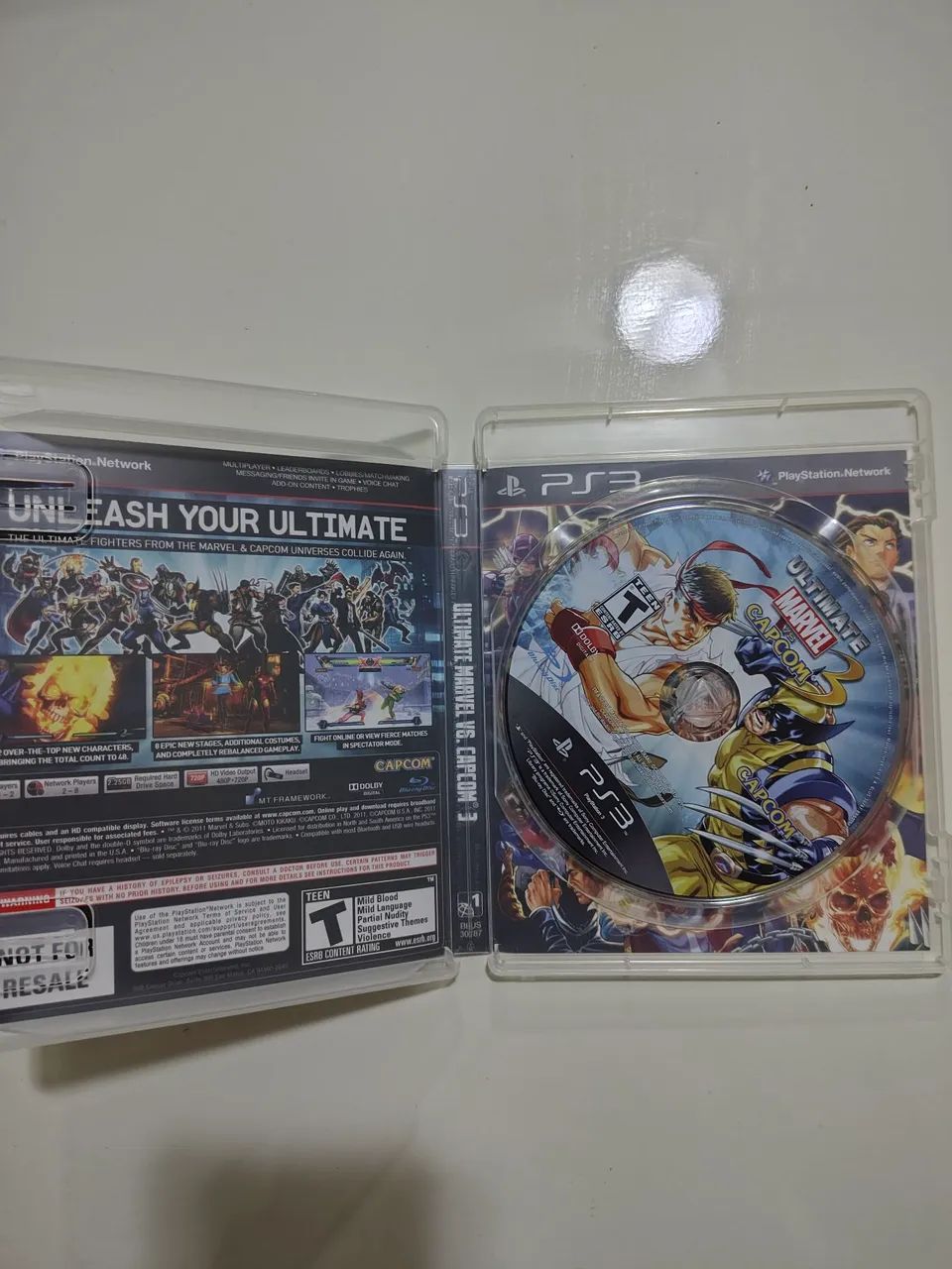 Ultimate Marvel vs Capcom 3 - PS3 - Foto 3