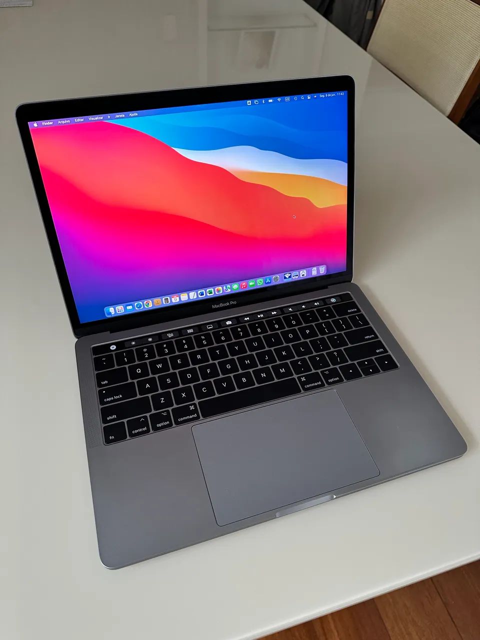 はる！MacBook Pro 13inch 2017/389（57） はる！MacBook Pro 13inch 2017/389（57） 2017 Apple MacBook Pro