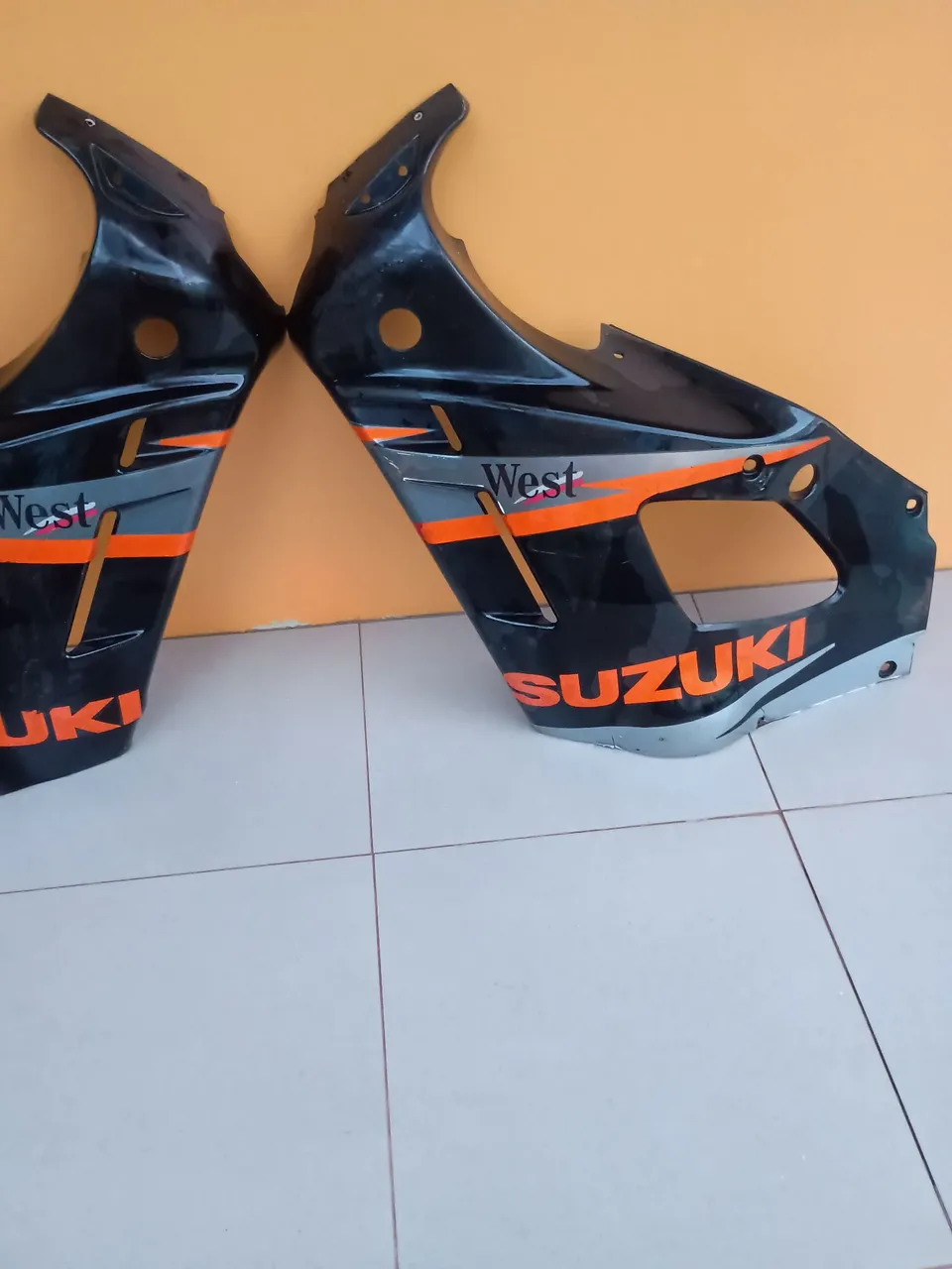 carenagem Suzuki F 750 ano 1998