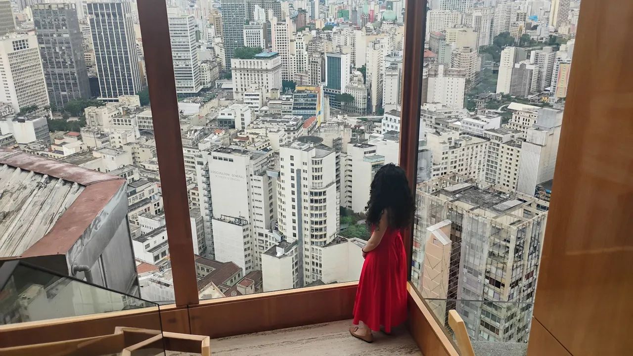 Vestido Vermelho Elegante - Foto 2