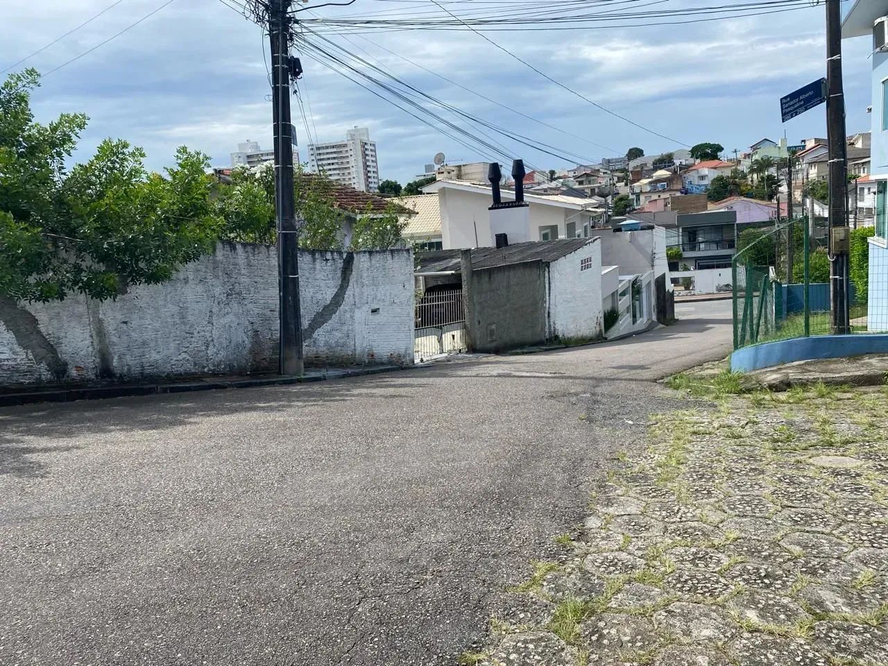 Terreno plano com 160m² no bairro Coloninha - Locação em Florianópolis - Foto 11