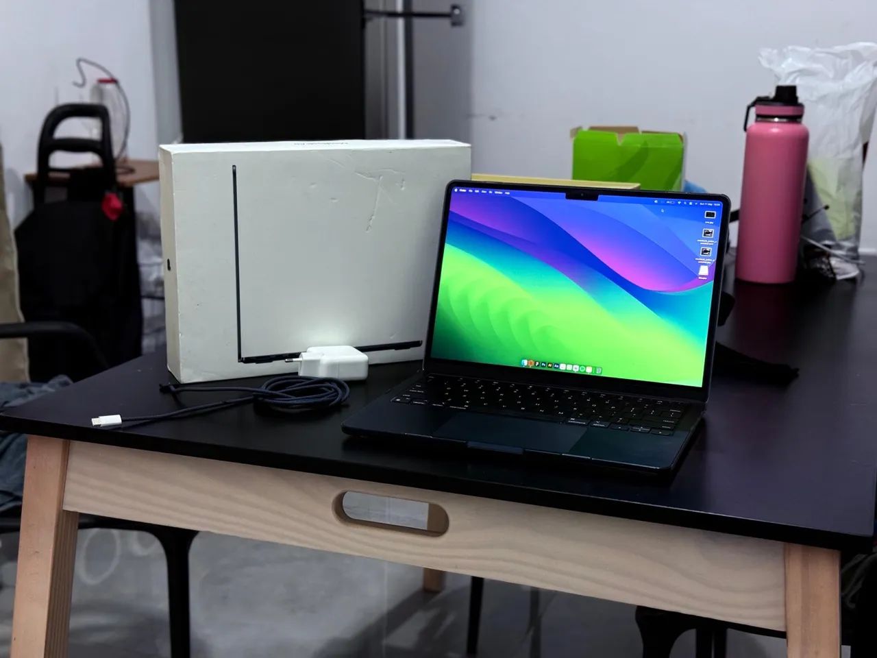 MacBook Air M2 MidNight 256gb 8gb Ram - Foto 4