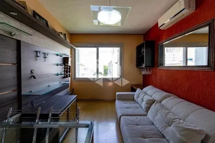 2 dorm (1 suíte), 3 banh, 72m²  Menino Deus, 2 vagas fechadas - Foto 2