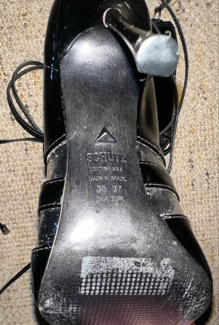 Sandália bota amarração tam 35 Schutz  - Foto 6