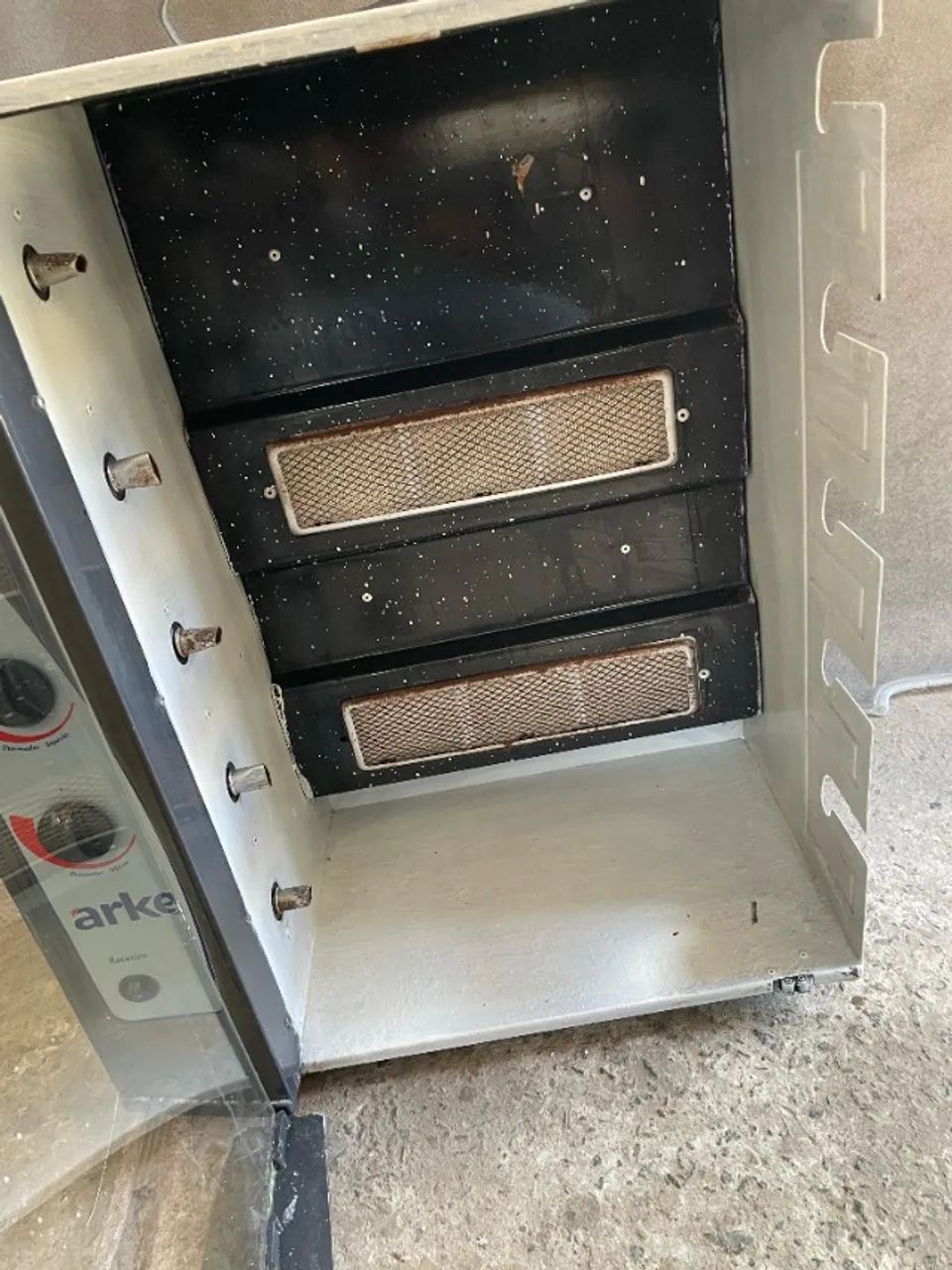 Churrasqueira a Gás Rotativa Com 5 Espetos Giratórios Arke - Foto 6