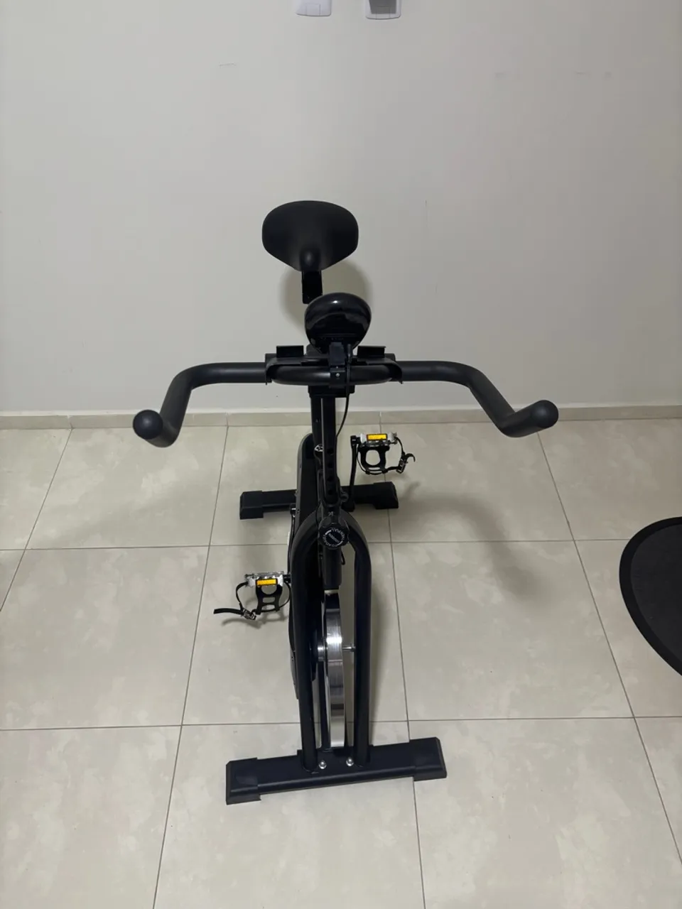 Bicicleta Ergométrica Podium Fit S300