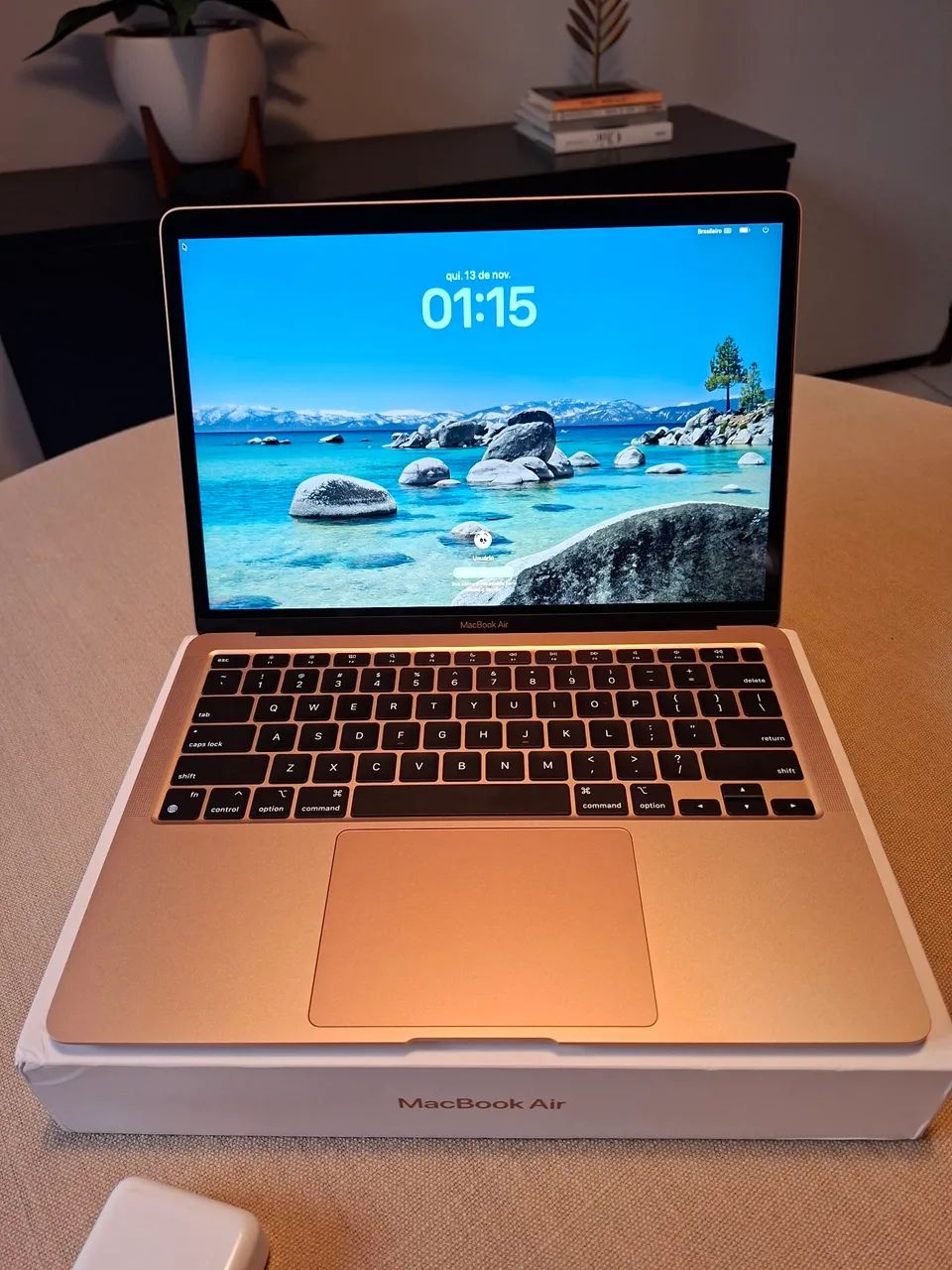 Macbook Air M1 8gb 512gb Gold Bateria 87% 216 Ciclos - Notebooks