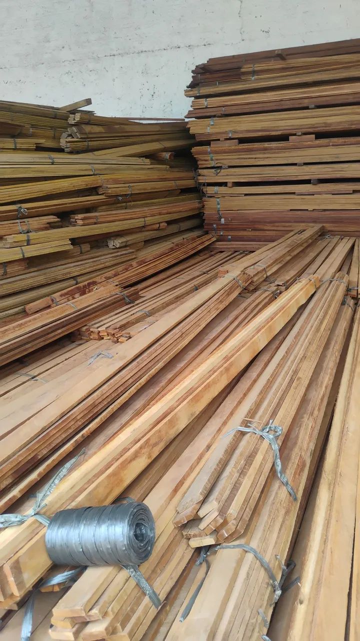 Madeiras colunas treliças 