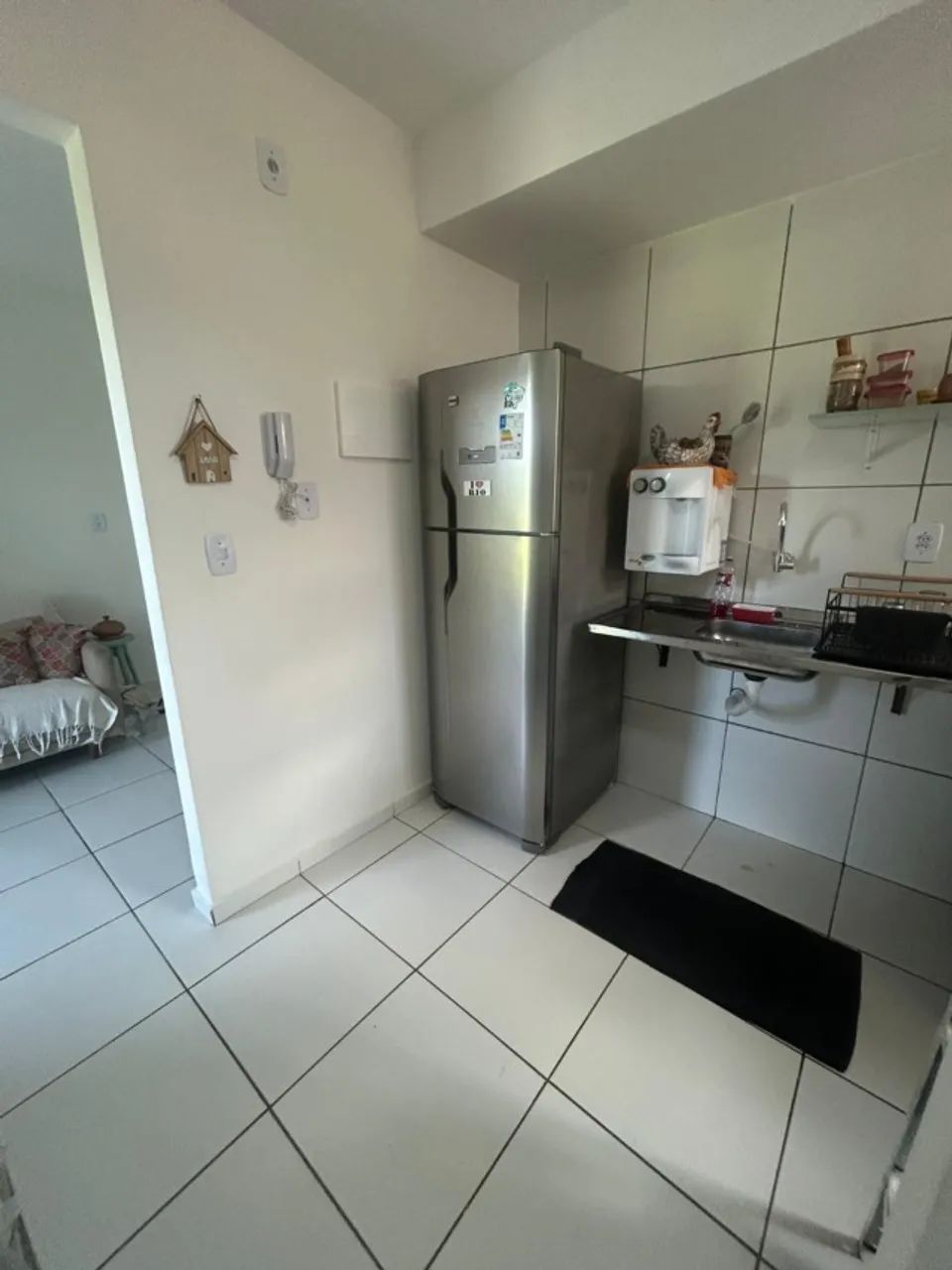 Apartamento dois quartos mobiliado com varanda - Foto 2