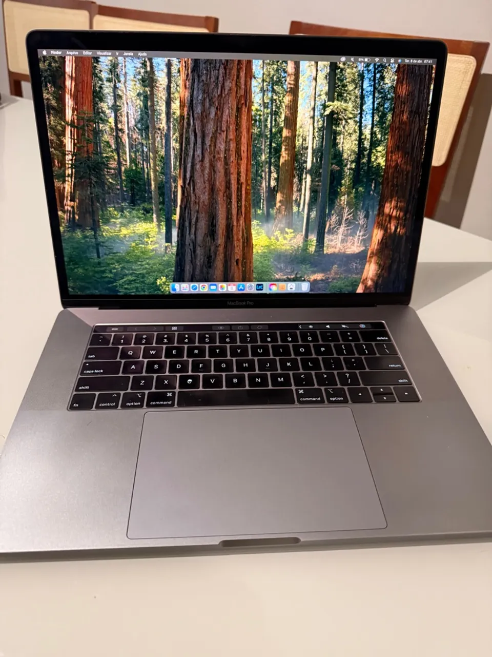 macbook pro i9 2019