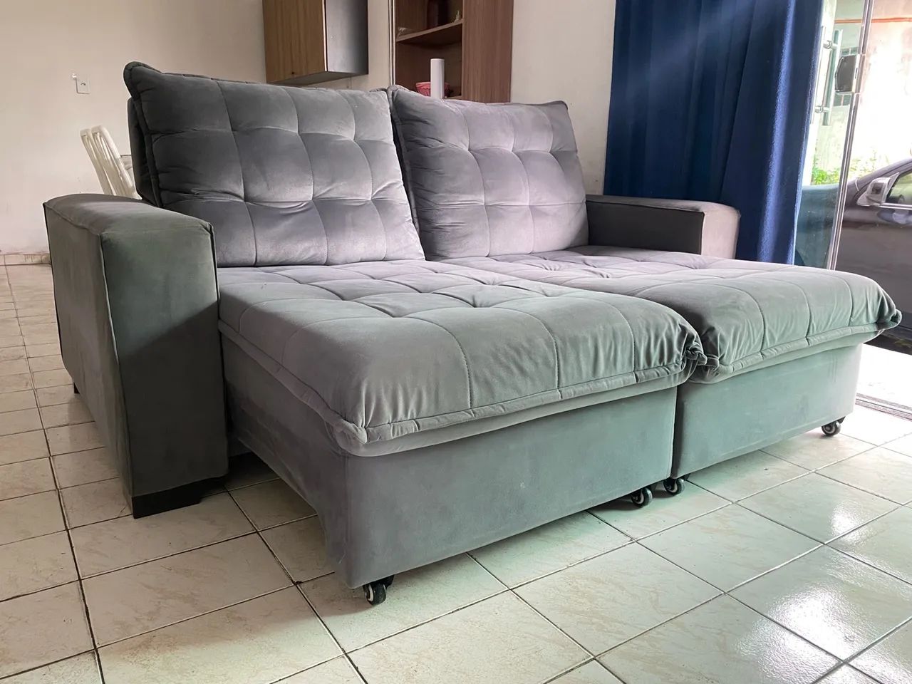 Sofá Retrátil Grande