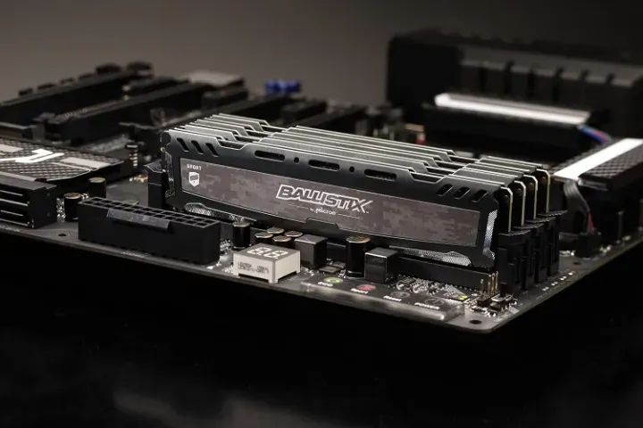 Memórias RAM 16gb DDR4 Crucial Ballistix 2666mhz (2x8gb) - Foto 2