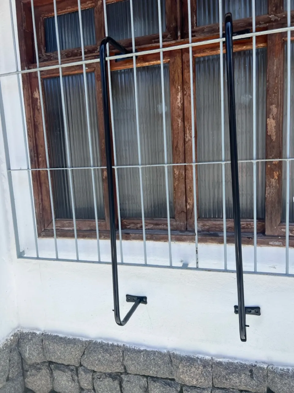 Araras para loja ou quarto R$ 150,00