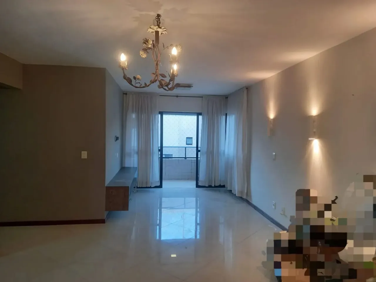 Oportunidade! Apartamento com ótimo padrão com 96m, 4 quartos, próximo ao supermercado Pal