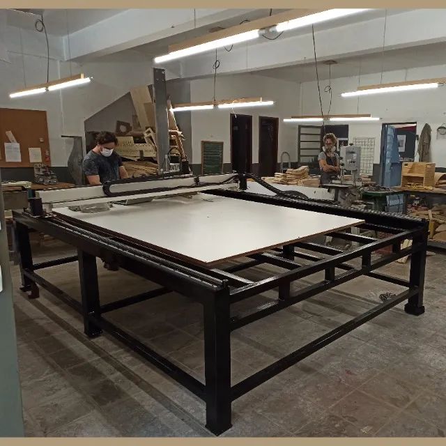 Máquina ROUTER CNC - Área de corte 280 cm x 190 cm  (maior do que chapa MDF) - 2 Spindles