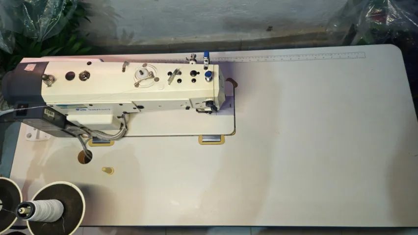 Máquina Reta Eletrônica Sansei SA-MQ5 - Excelente Estado - Foto 5