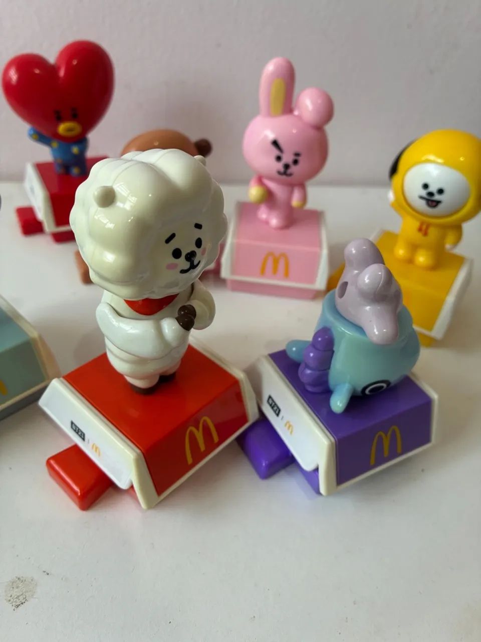 BTS BTS21 BONECOS MC DONALDS BTS KPOP - Foto 4