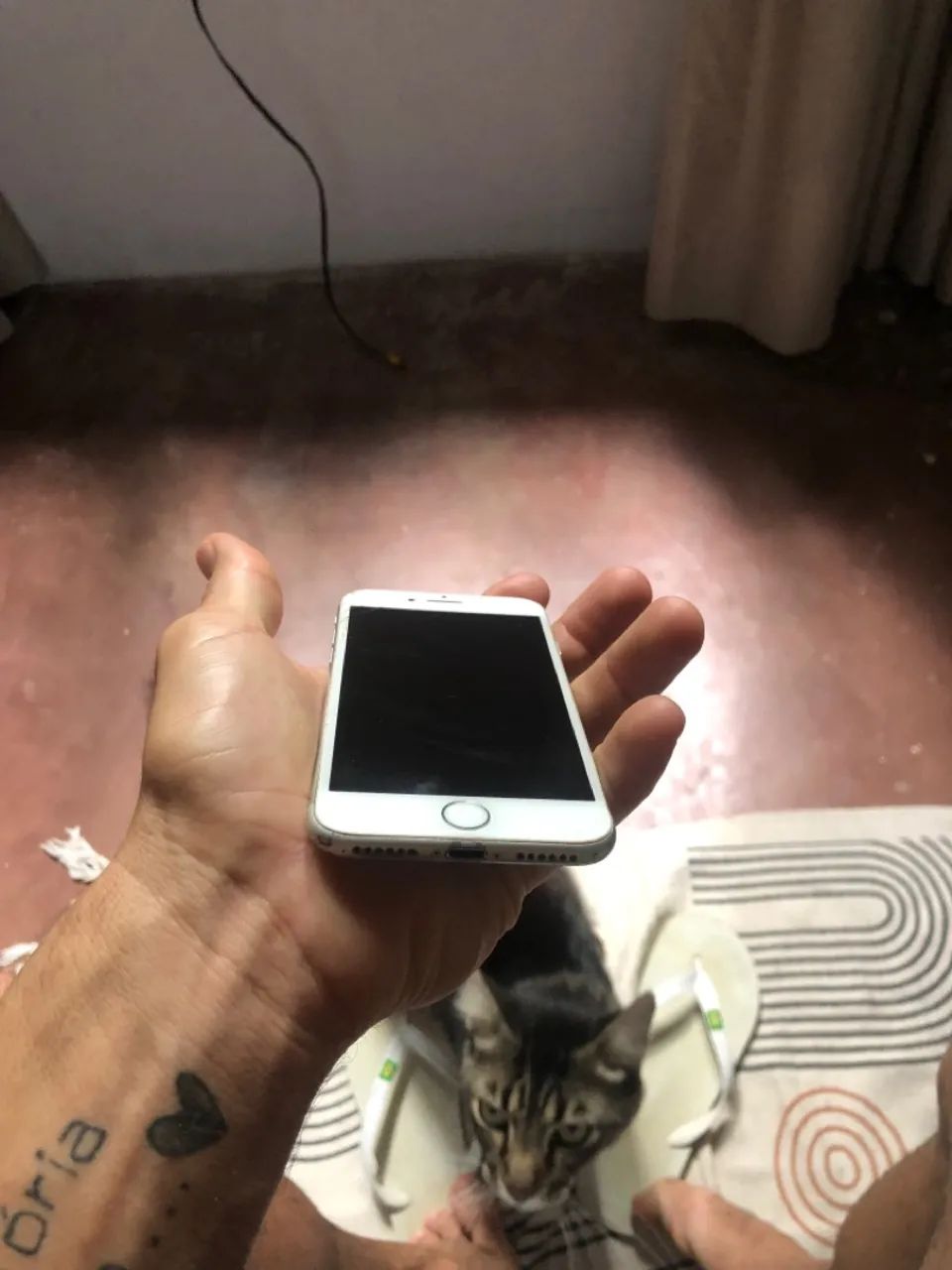 iPhone 8 64gb branco  - Foto 3