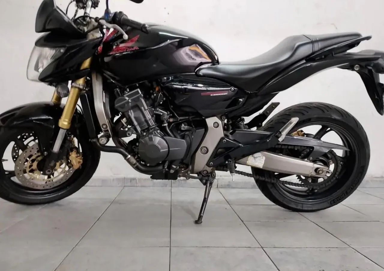 Cb 600