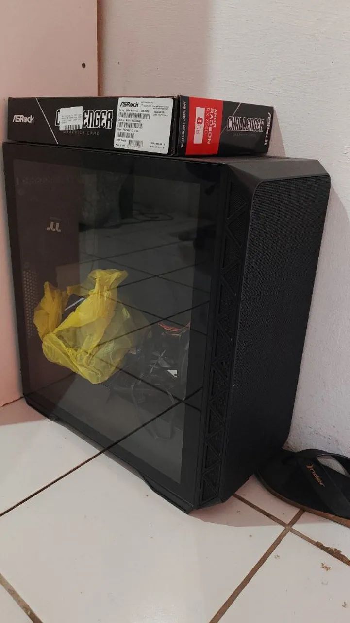 Gabinete Gamer Montech midd tower 