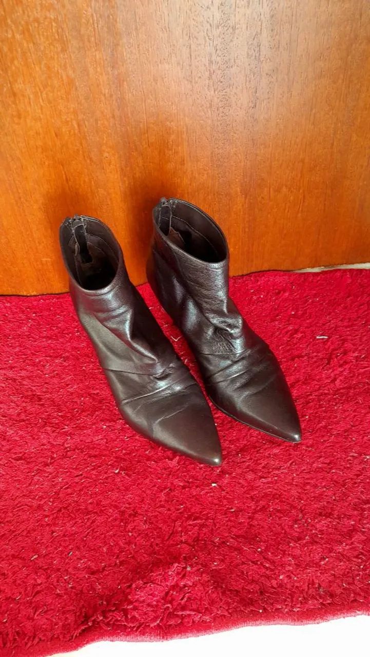 Bota Feminina  Arezzo N:35 - Foto 2