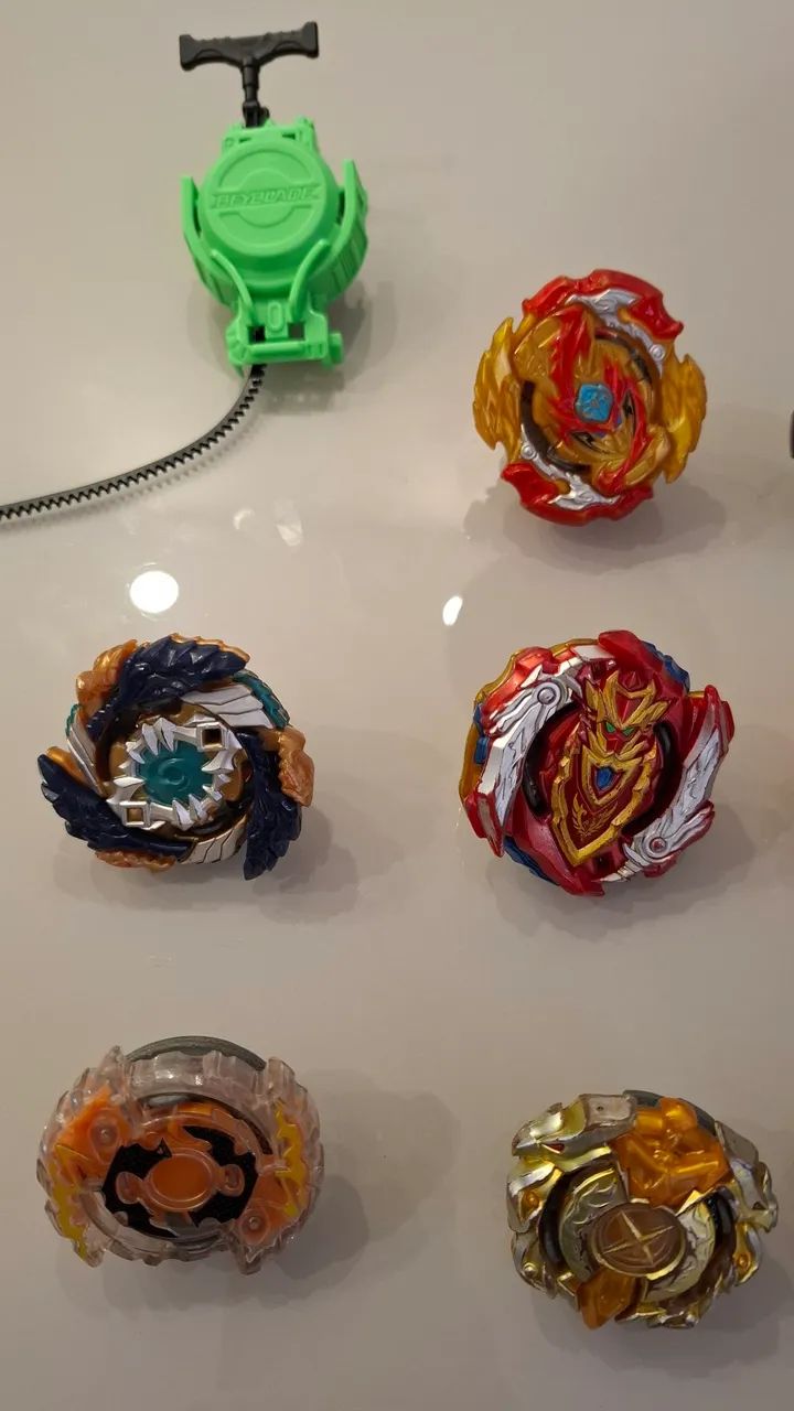 Coleção de BeyBlades TOP - Foto 3