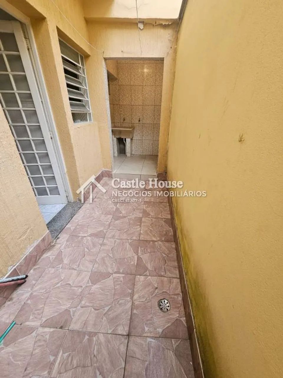 Sobrado Para Alugar em Vila das Mercês, SP  3 Dormitórios, Suíte e Garagem - Foto 3
